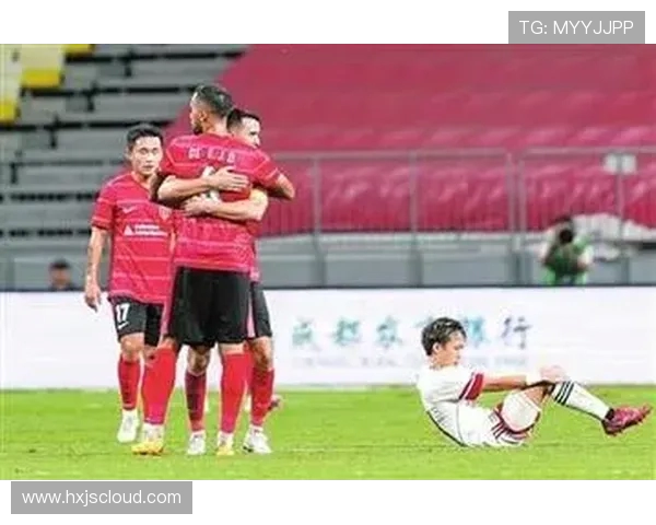 亚足联处罚成都蓉城原因曝光体育场冠名问题成焦点引发广泛关注