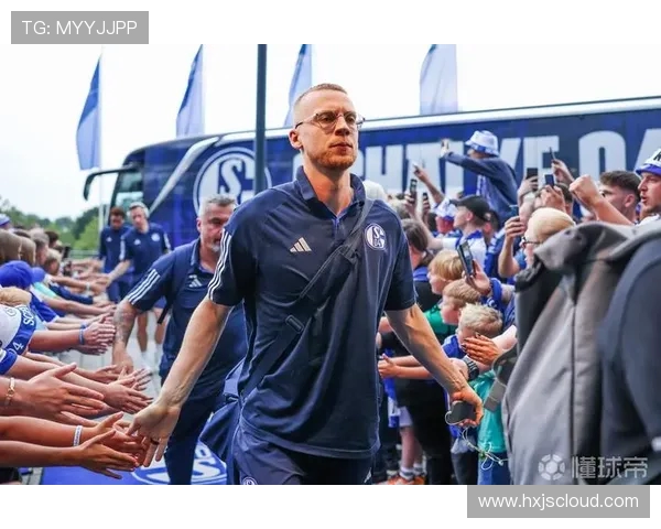 沙尔克官方宣布阵容规划师本芒加下课以优化球探与青训结构